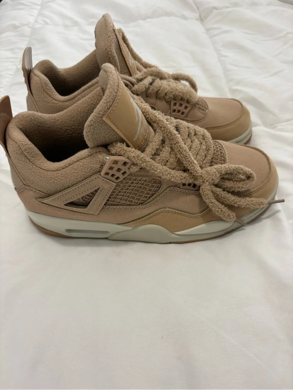 Jordan Men's Sneakers in Tan Suede and Fleece